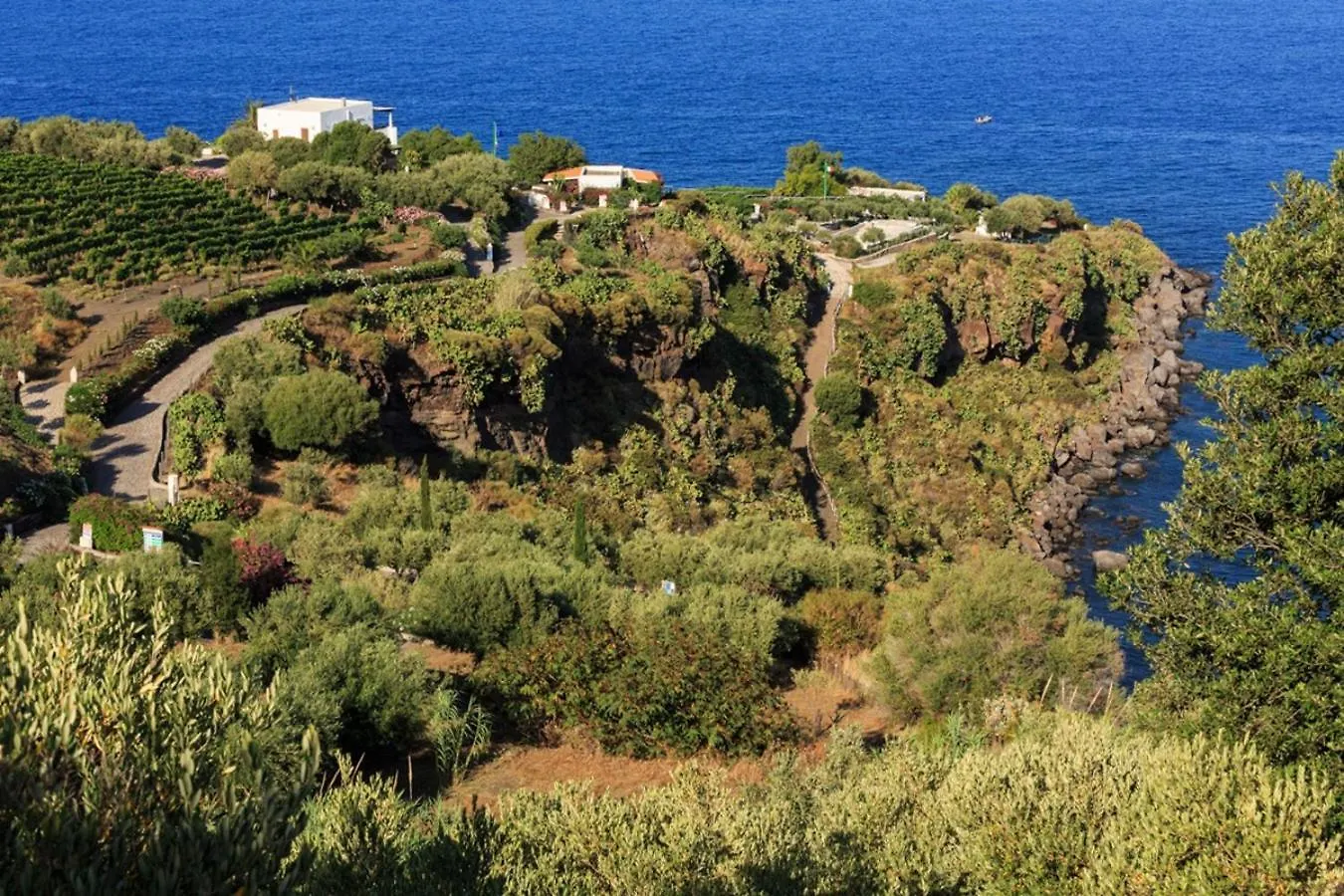 Borgo Del Cannitello Romantic Boutique Resort Vulcano 0*,  Olaszország